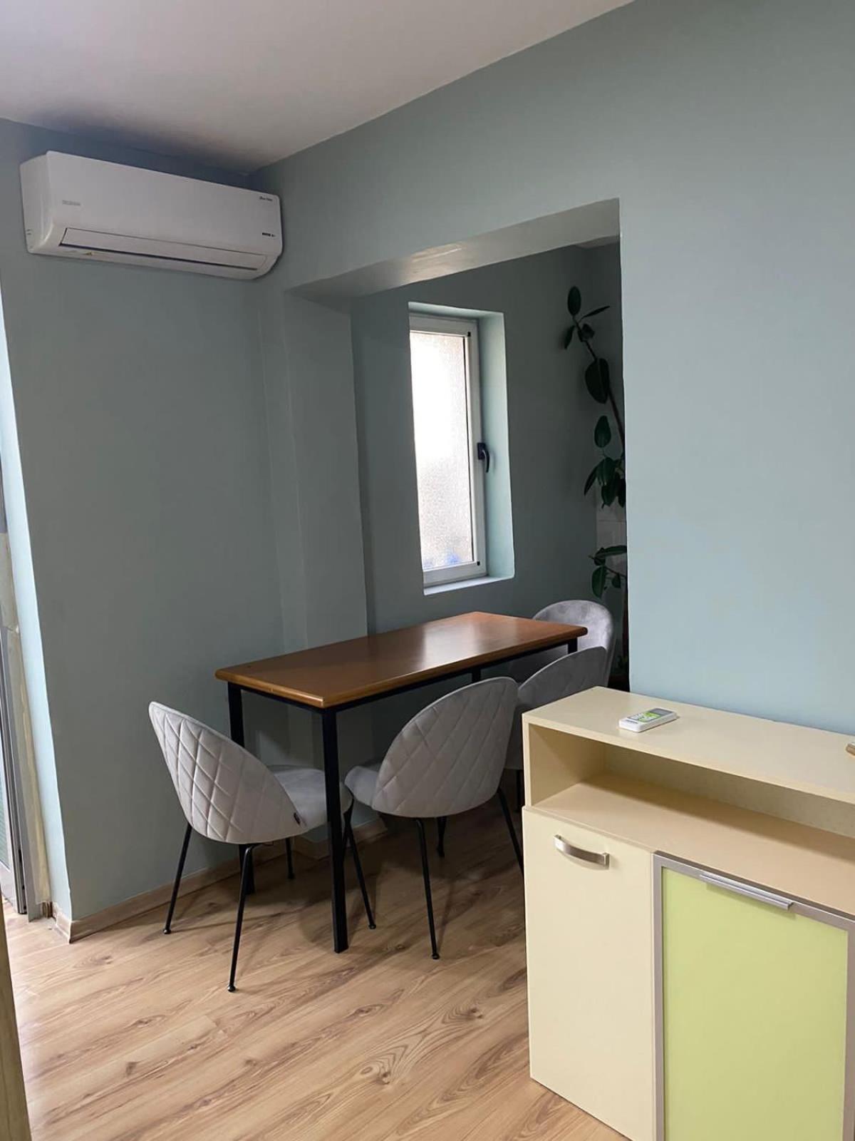Itan'S Apartments Тирана Екстер'єр фото