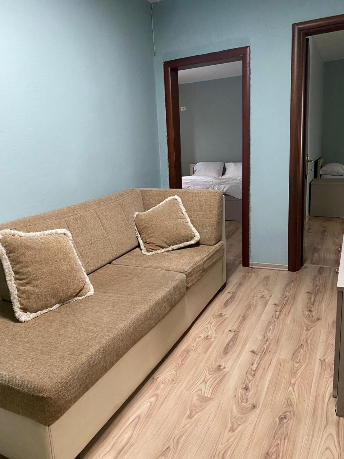 Itan'S Apartments Тирана Екстер'єр фото