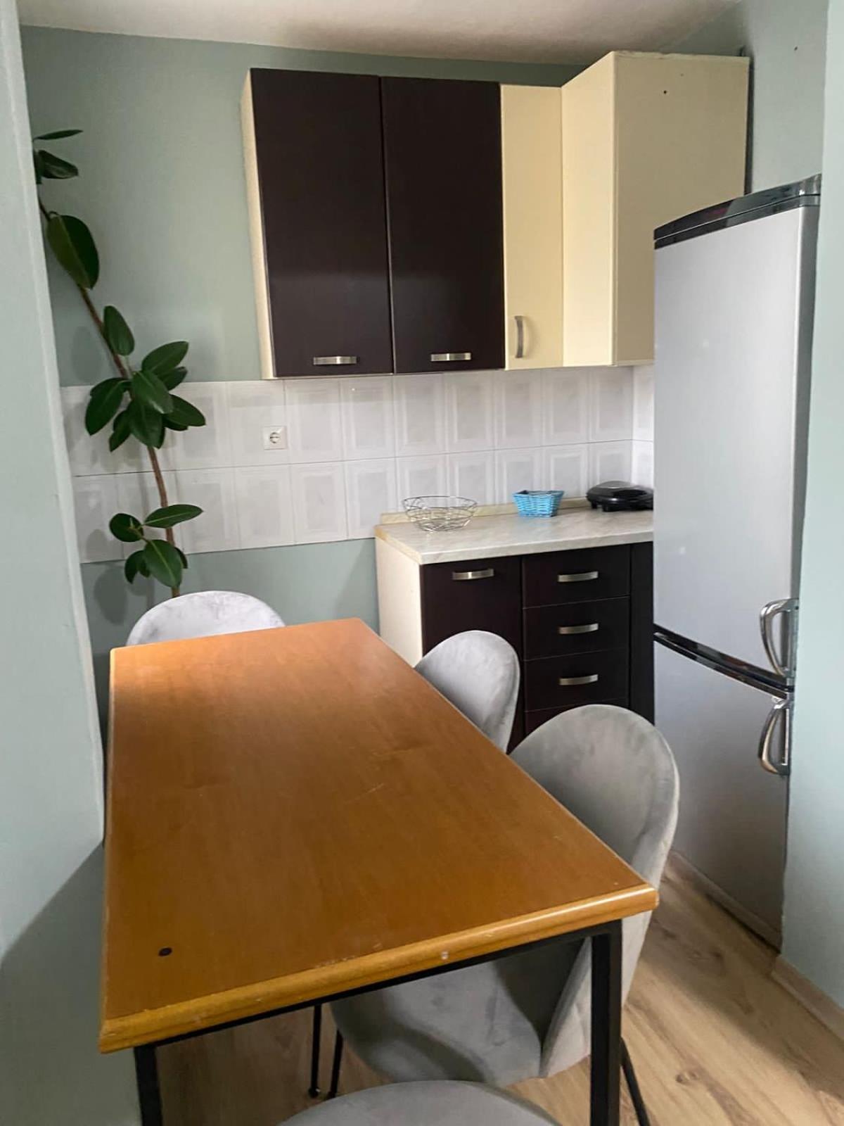 Itan'S Apartments Тирана Екстер'єр фото