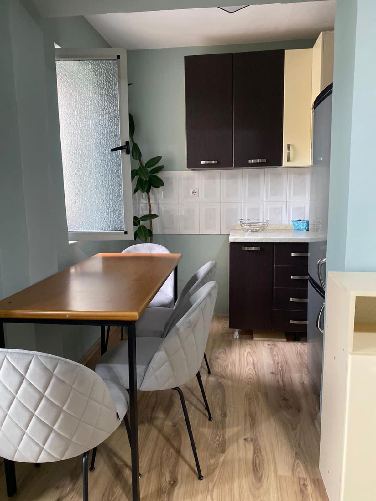 Itan'S Apartments Тирана Екстер'єр фото